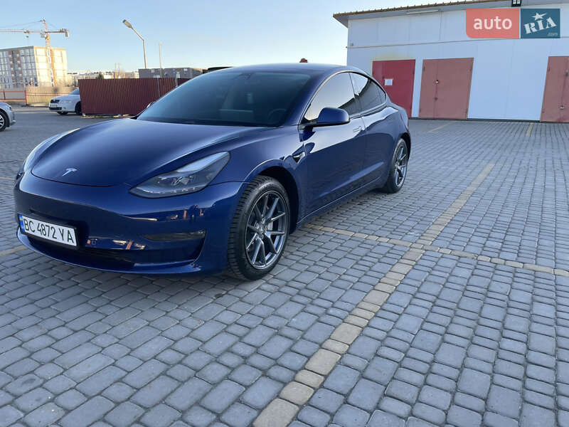 2021 tesla model 3