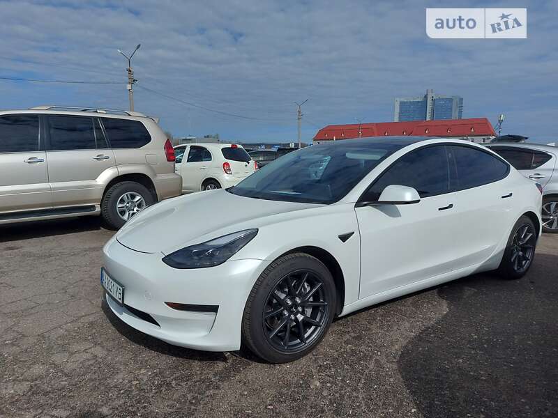 2021 tesla model 3