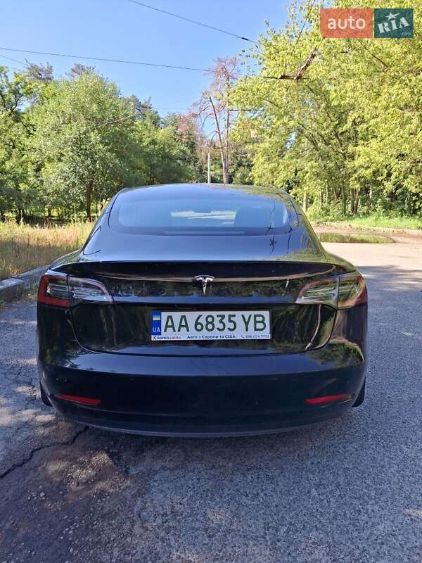 2020 tesla model 3
