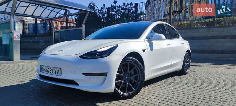 2020 tesla model 3
