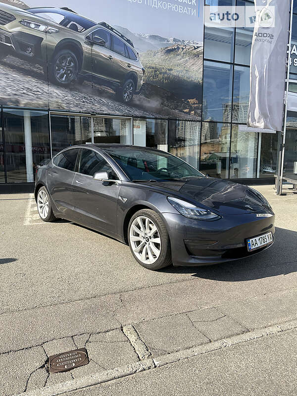 2018 tesla model 3