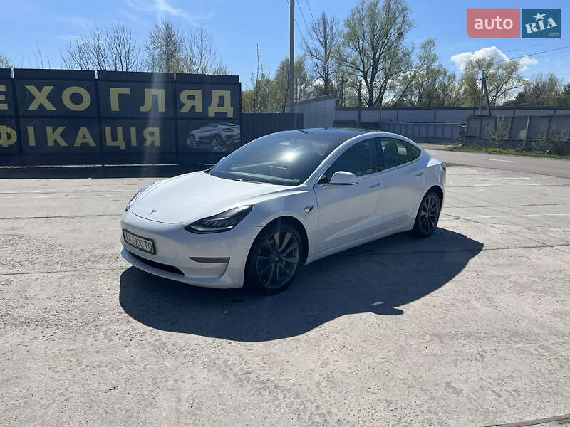 2019 tesla model 3