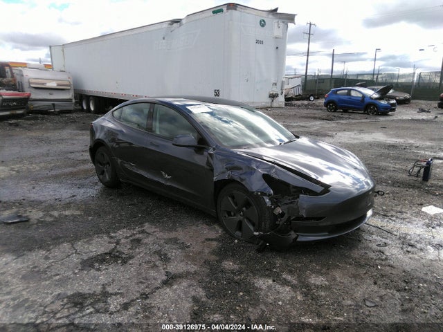 2022 tesla model 3