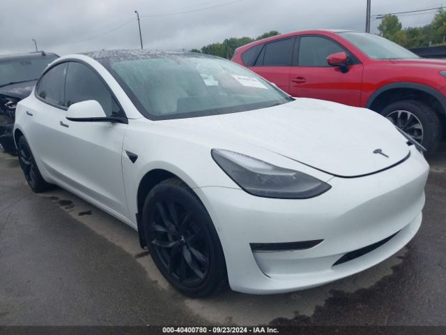 2022 TESLA Model 3