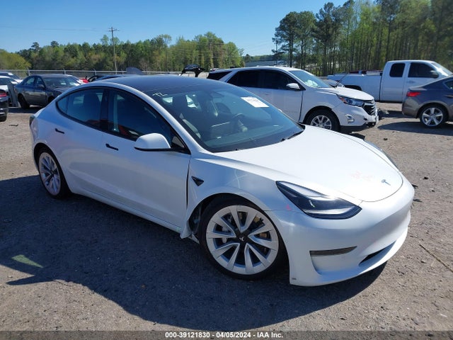 2022 tesla model 3