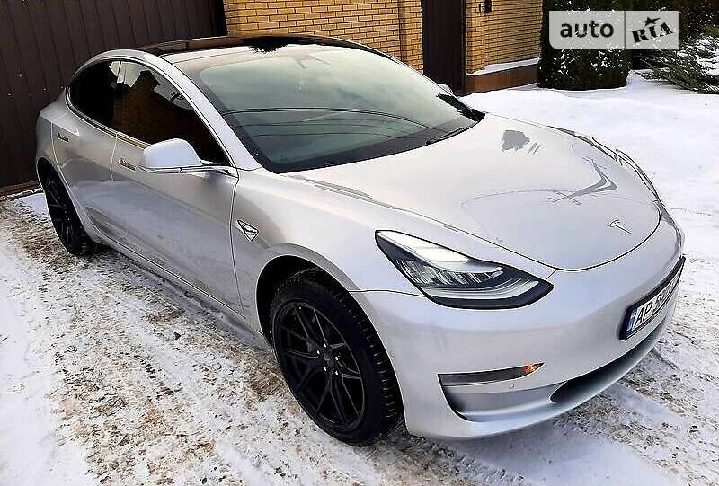 2018 tesla model 3