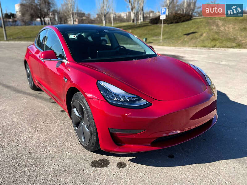2019 tesla model 3