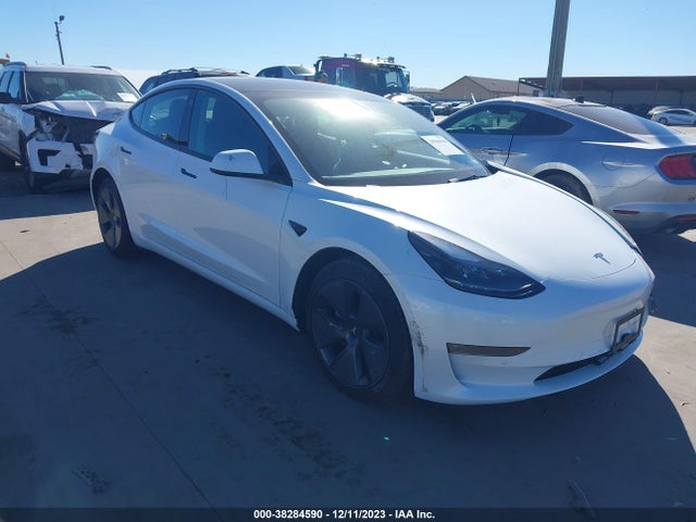 2022 tesla model 3