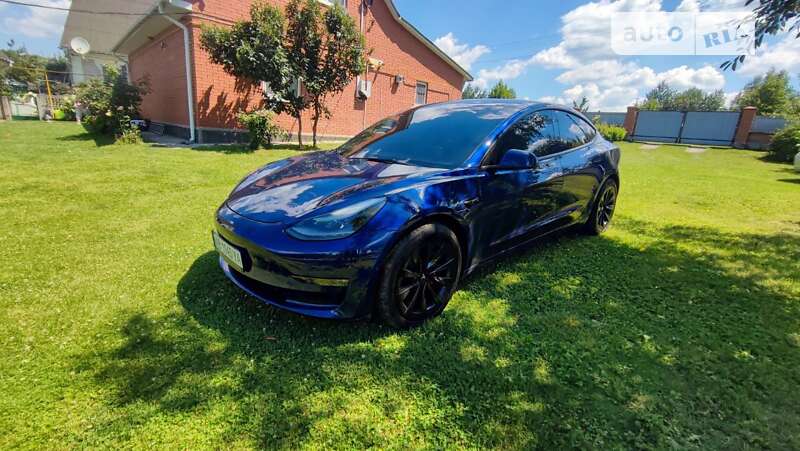 2022 tesla model 3