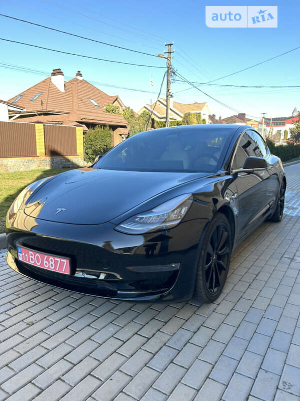 2018 tesla model 3