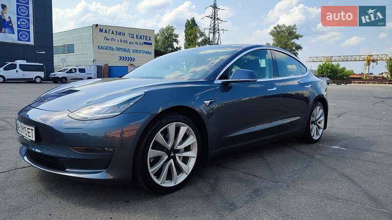 2019 tesla model 3