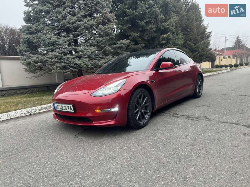 2021 tesla model 3