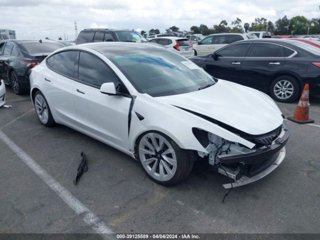 2022 TESLA Model 3