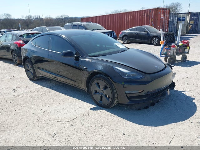 2022 tesla model 3