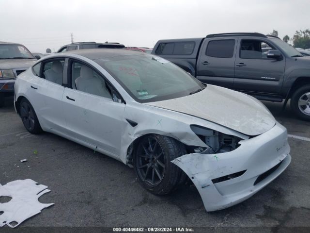 2022 TESLA Model 3