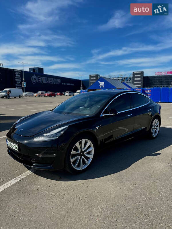 2019 tesla model 3