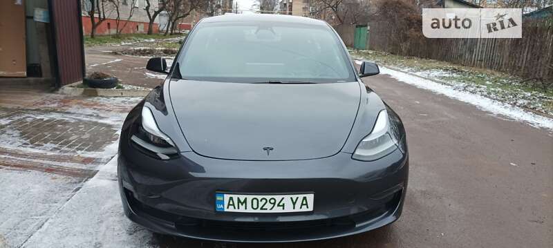 2021 tesla model 3