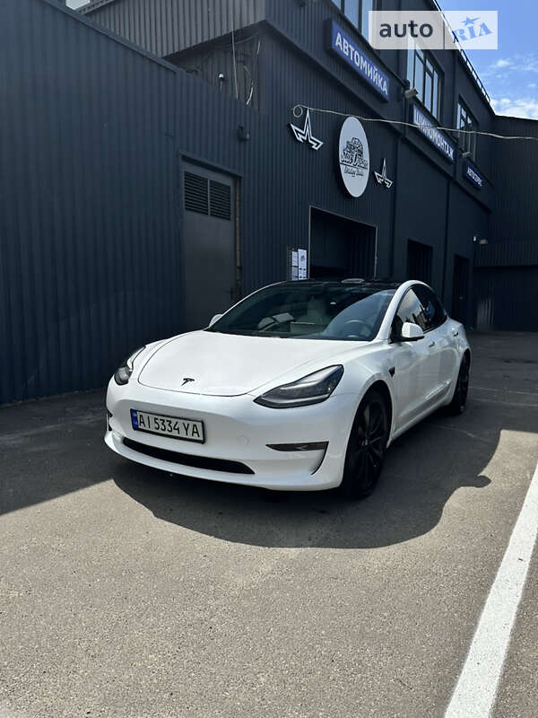 2019 tesla model 3