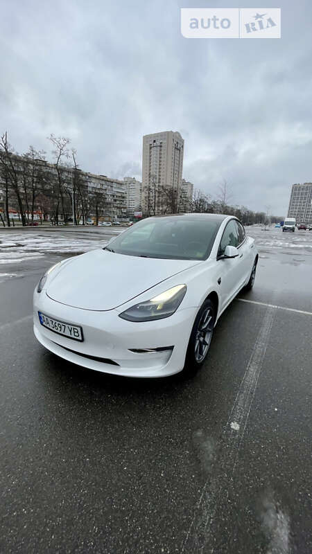 2021 tesla model 3