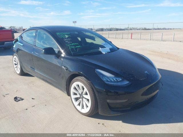 2022 TESLA Model 3