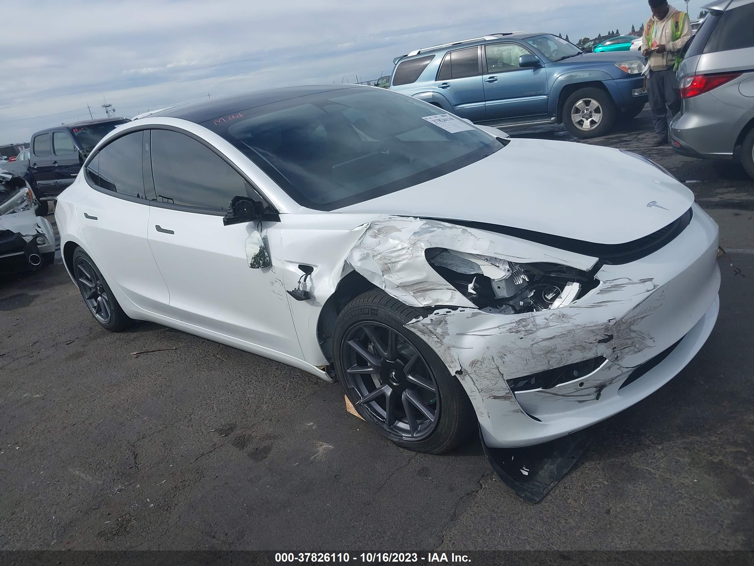 2022 tesla model 3