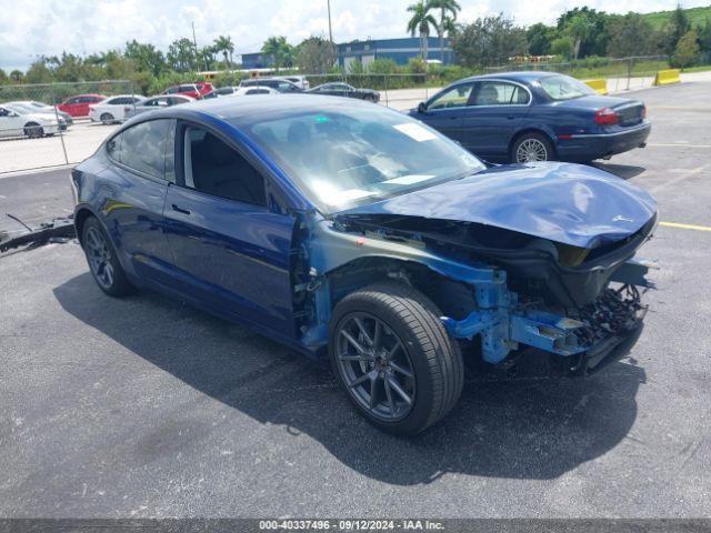 2022 TESLA Model 3