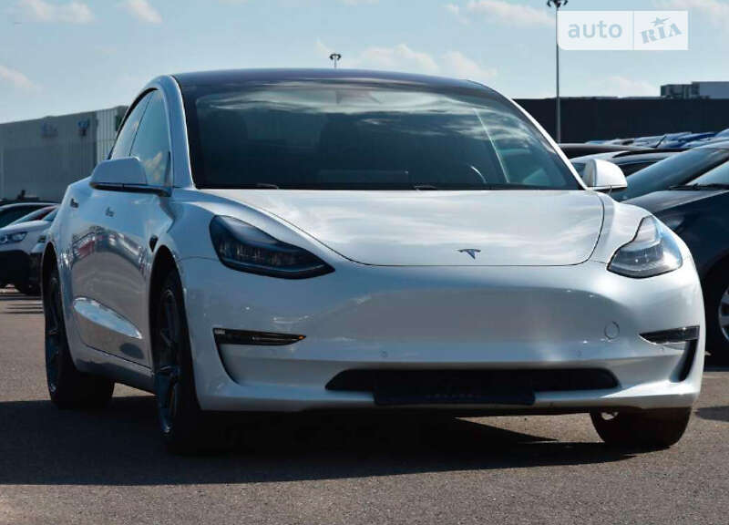 2019 tesla model 3