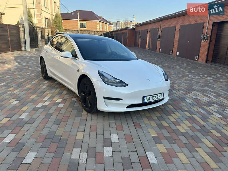 2019 tesla model 3