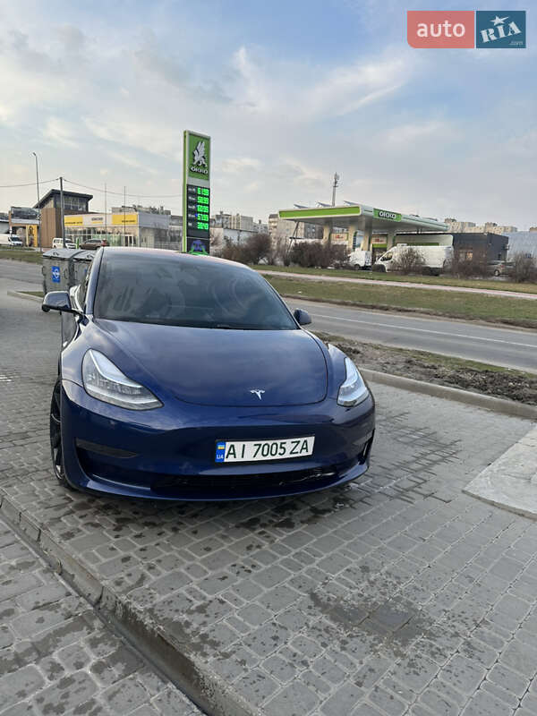2020 tesla model 3