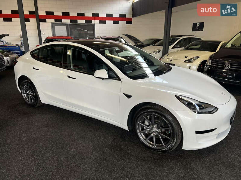 2021 tesla model 3