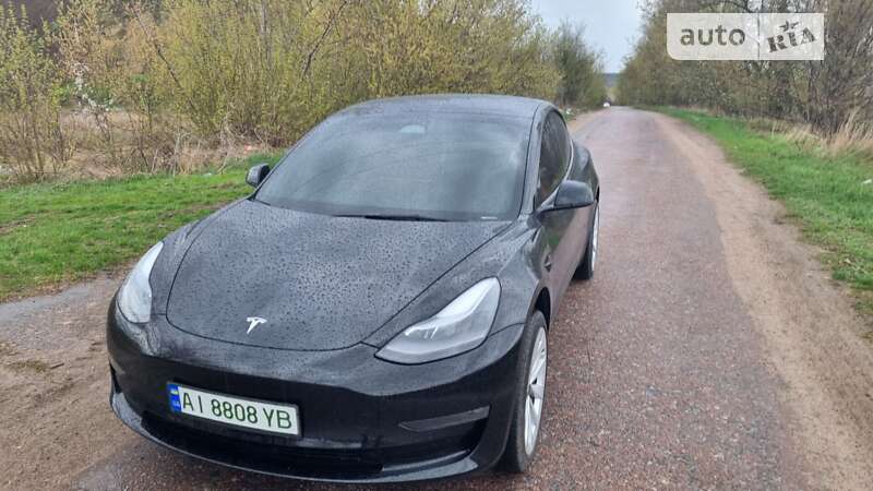 2022 tesla model 3