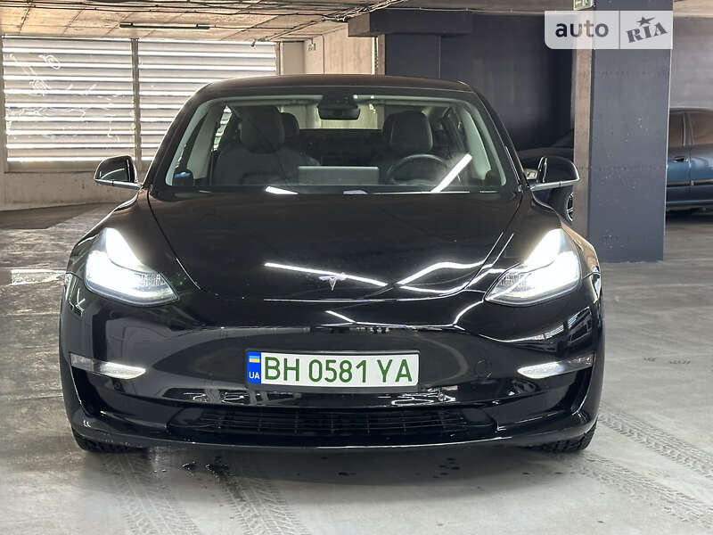 2018 tesla model 3