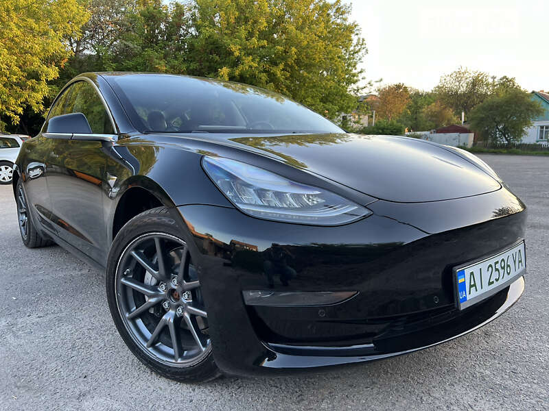 2019 tesla model 3
