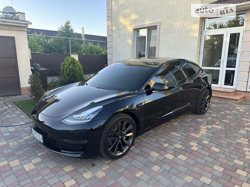 2020 tesla model 3