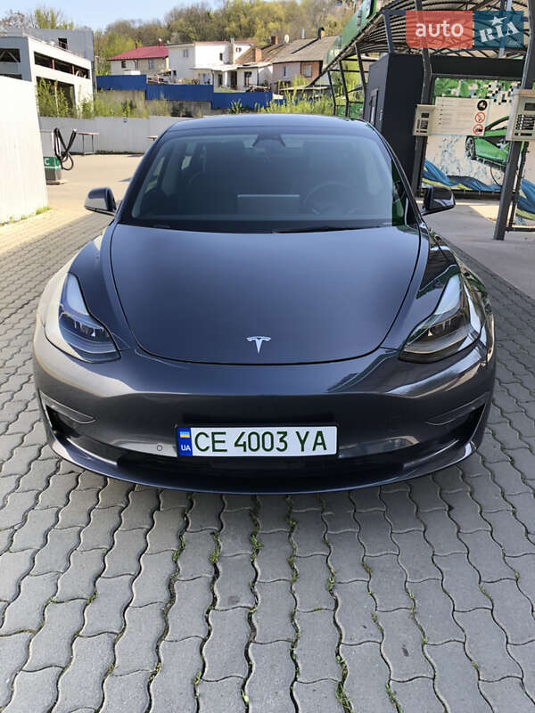 2022 tesla model 3