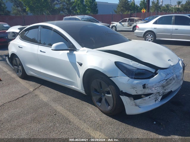 2022 tesla model 3