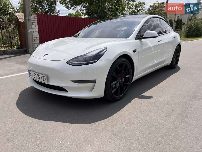 2021 tesla model 3