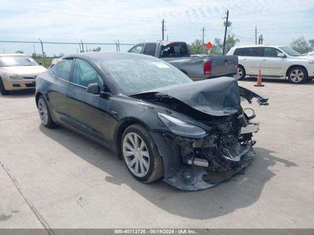 2022 TESLA Model 3