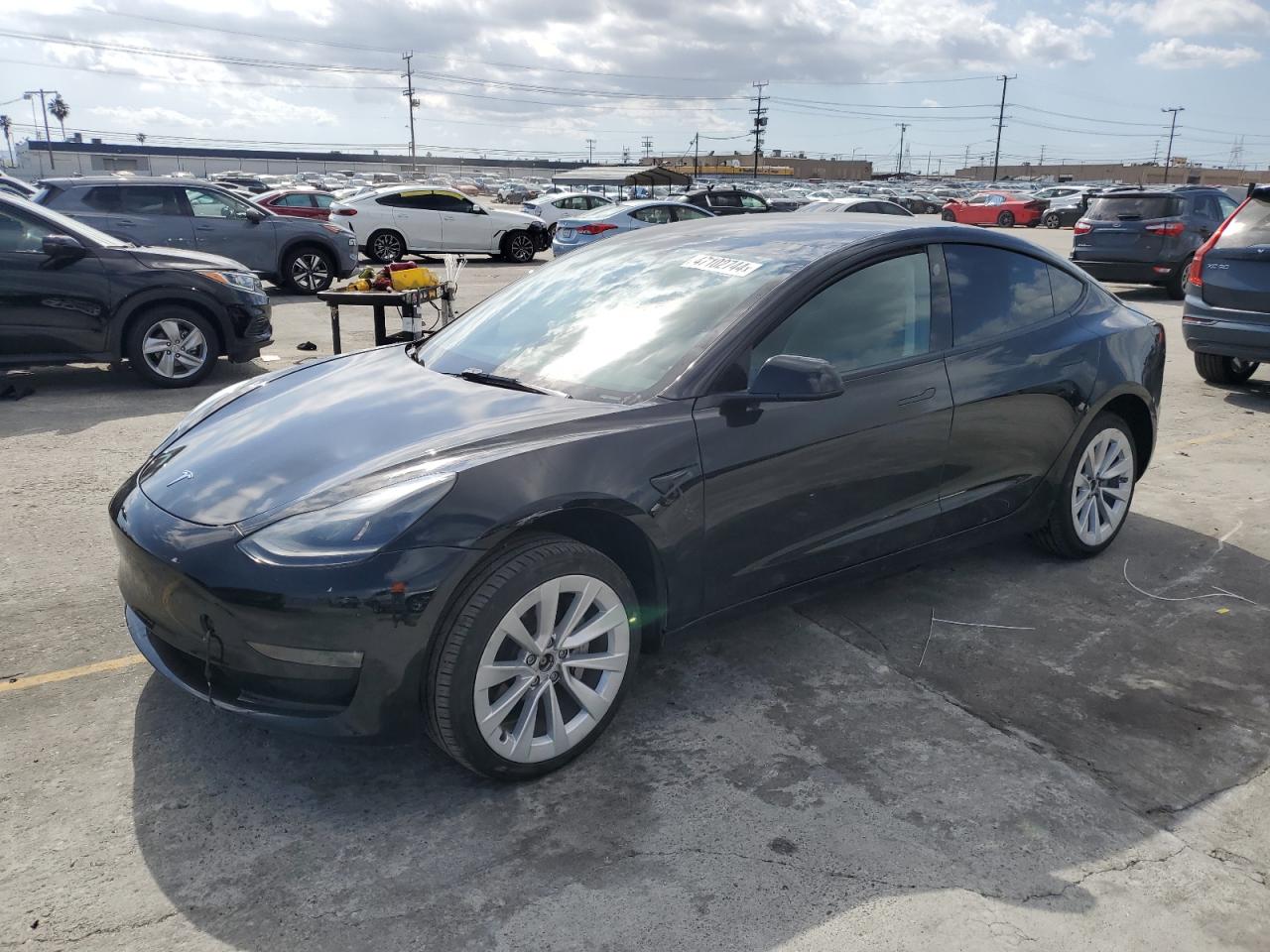 2022 TESLA Model 3
