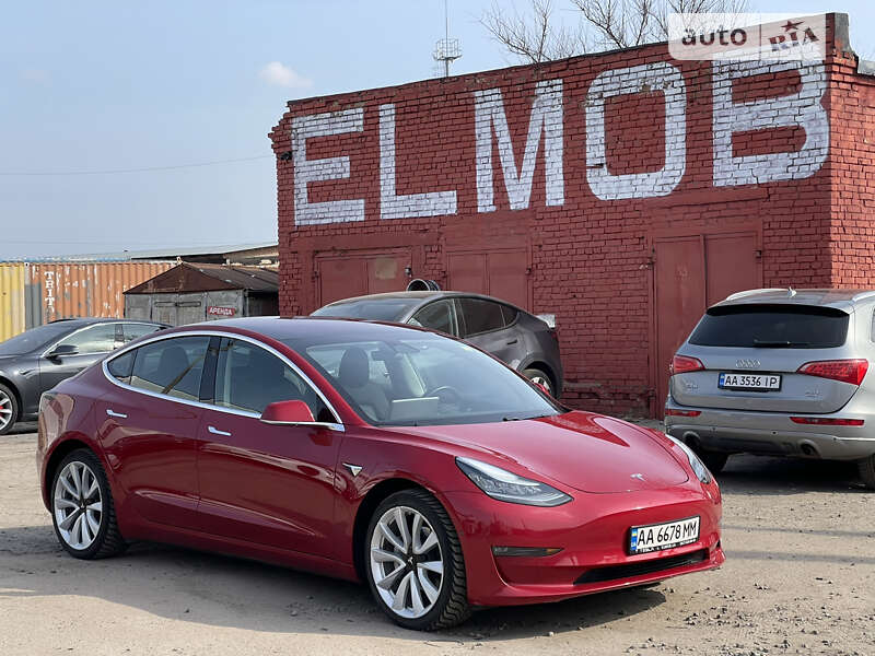 2018 tesla model 3
