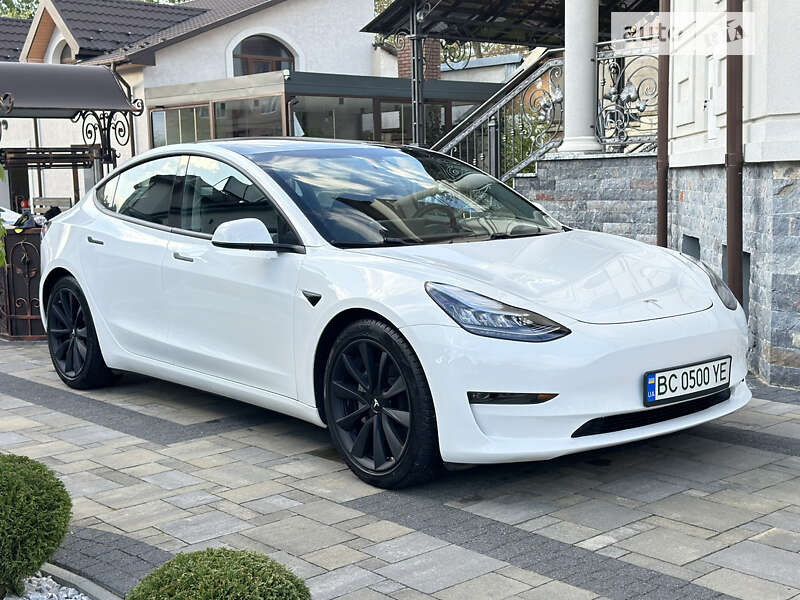2020 tesla model 3