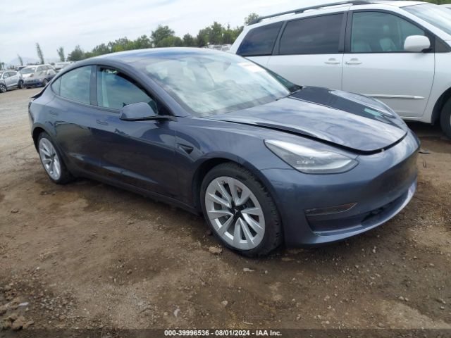2022 TESLA Model 3