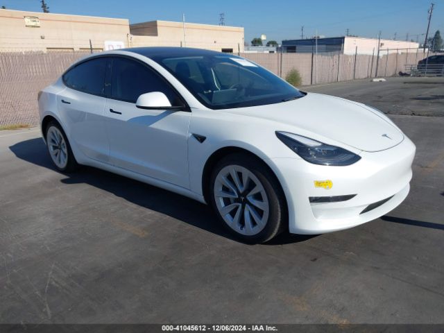 2022 TESLA Model 3