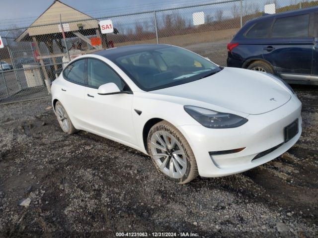 2022 TESLA Model 3