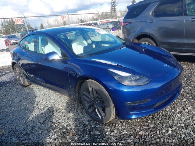 2022 tesla model 3