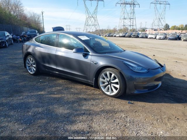 2018 TESLA Model 3