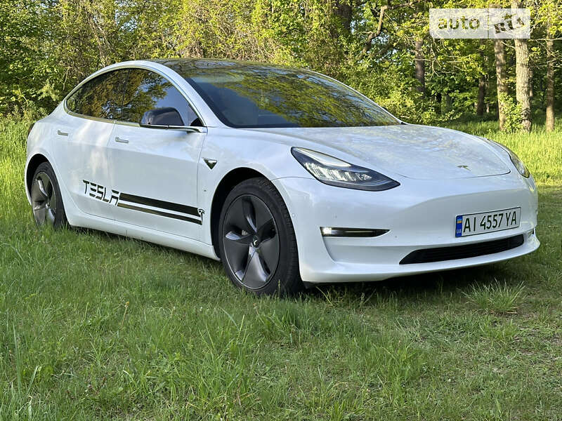 2019 tesla model 3