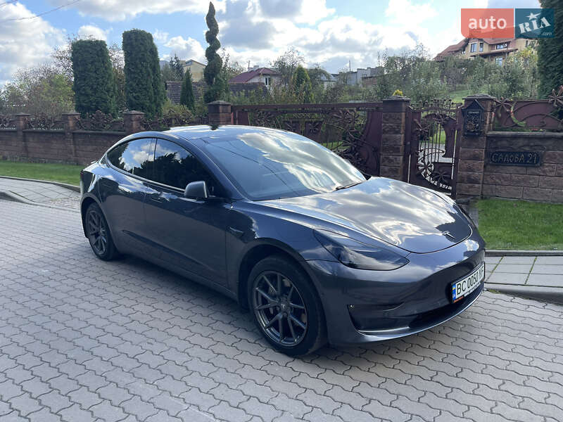 2020 tesla model 3