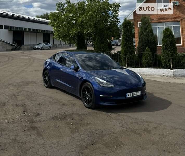 2021 tesla model 3