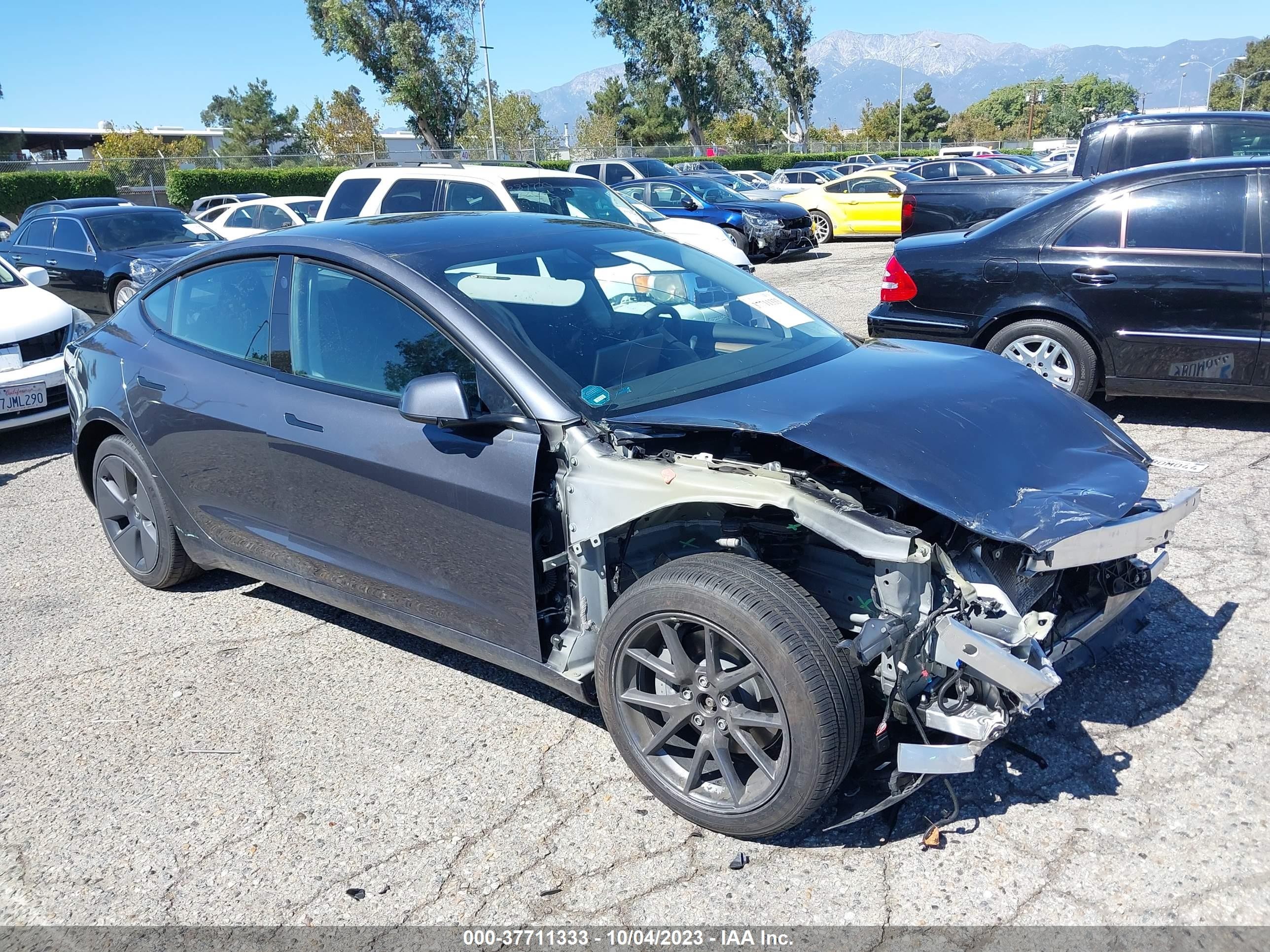 2022 tesla model 3